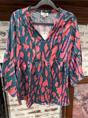 Umgee Pink Teal & Blue Abstract V-Neck Top